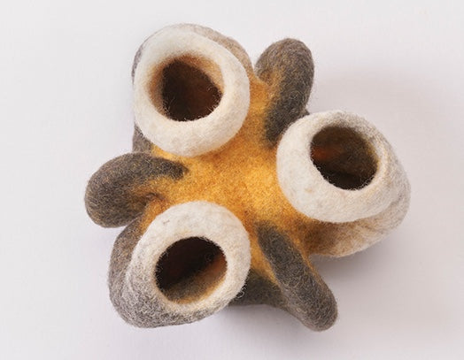 Kristy Kun - Hollow Forms Felting Workshop with Kristy Kun and Lisa Klakulak
