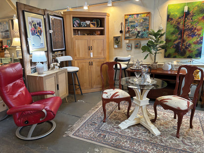 Ashland Recycled Furniture